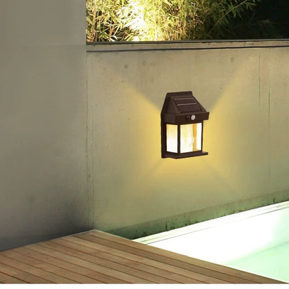 Set 8 Lămpi cu Încărcare Solară, 3 Moduri Iluminare, Senzor de Mișcare, Rezistență la Ploaie (IP65), Mod Automat Noapte/Zi